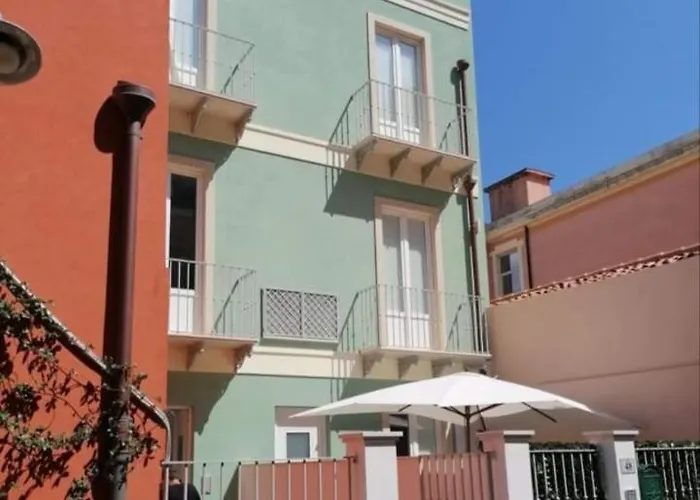 La Reggia Apartmanhotel 4*